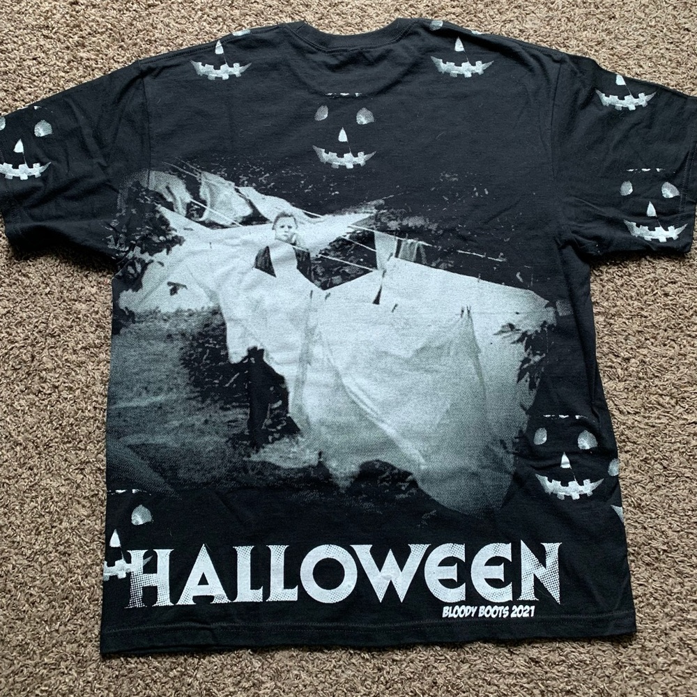 Modern Boot Halloween AOP tee